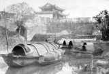 International attention to Shanghai grew in the 19th century due to its economic and trade potential at the Yangtze River. During the First Opium War (1839%